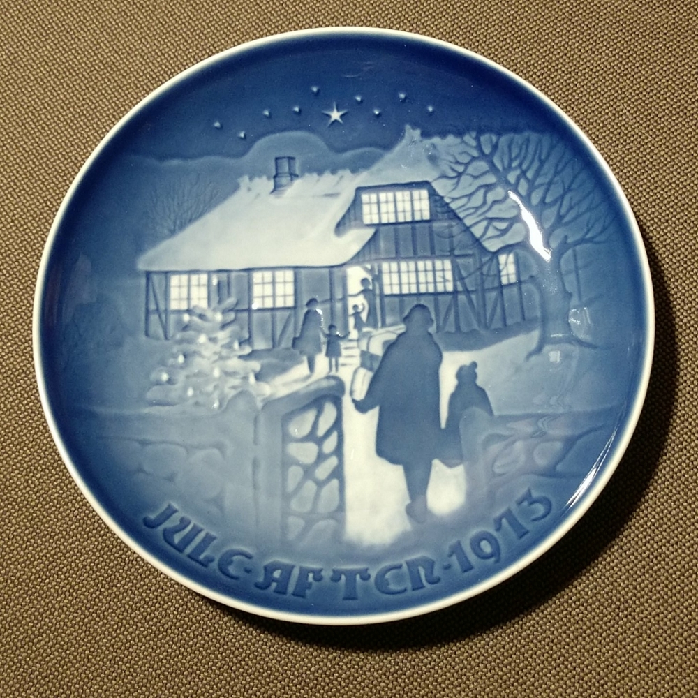 1973 Bing & Grondahl Copenhagen Christmas plate